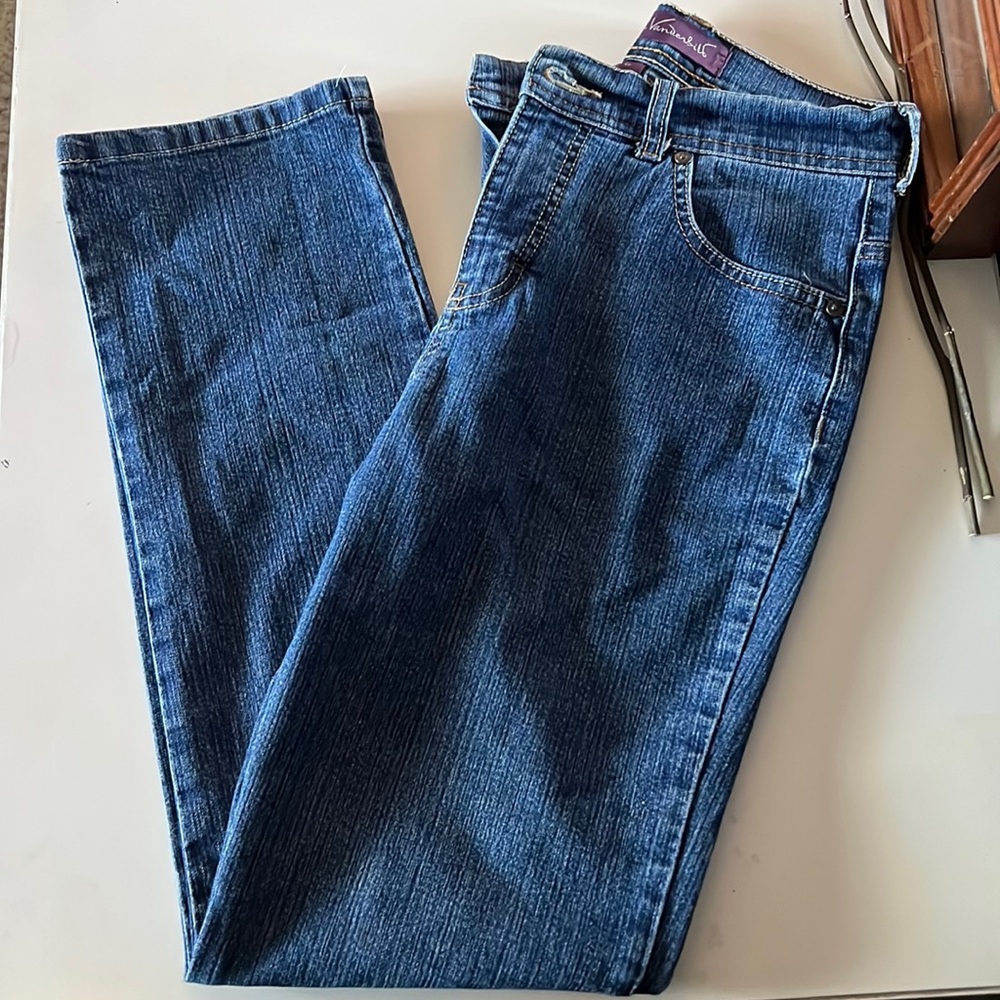 High rise jean. Like new. Gloria Vanderbilt.